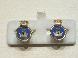 HMS Ark Royal enamelledcufflinks - Click Image to Close